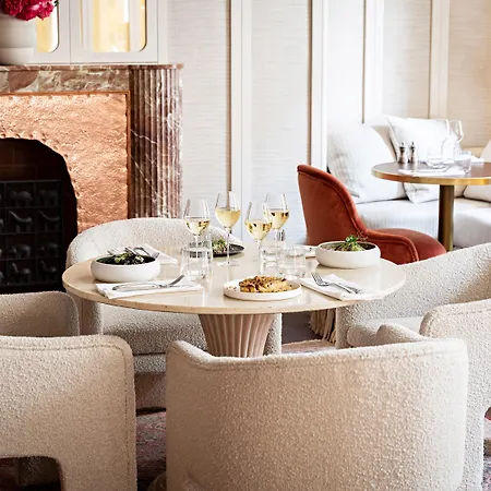 Chateau Des Fleurs & Hotel 5*