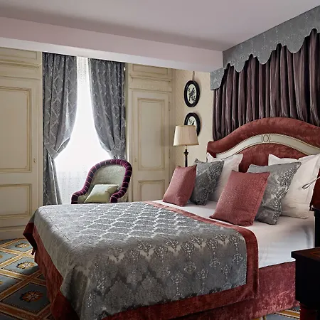 Hotel Chateau Des Fleurs & 5*