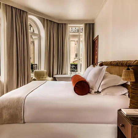 Chateau Des Fleurs & Hotel 5*