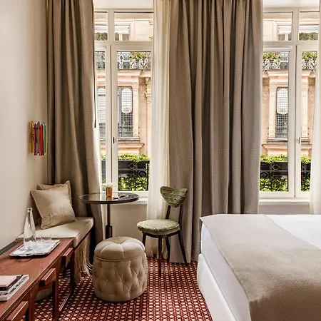 Chateau Des Fleurs - Champs-elysees Hotel