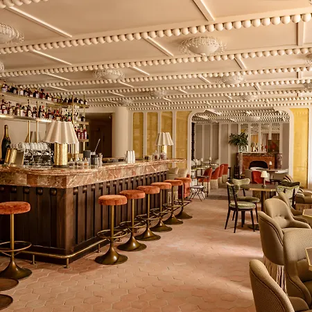 Chateau Des Fleurs - Champs-elysees 5*
