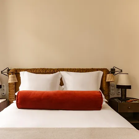 Hotel Chateau Des Fleurs - Champs-elysees 5*