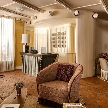 Chateau Des Fleurs - Champs-elysees Hotel 5*