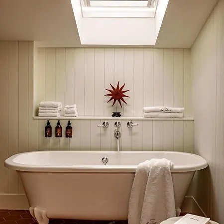 Hotel Chateau Des Fleurs - Champs-elysees 5*