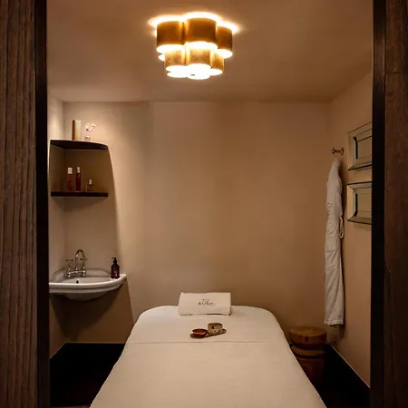 Hotel Chateau Des Fleurs - Champs-elysees Paris