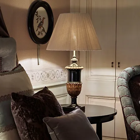 Chateau Des Fleurs & 5*