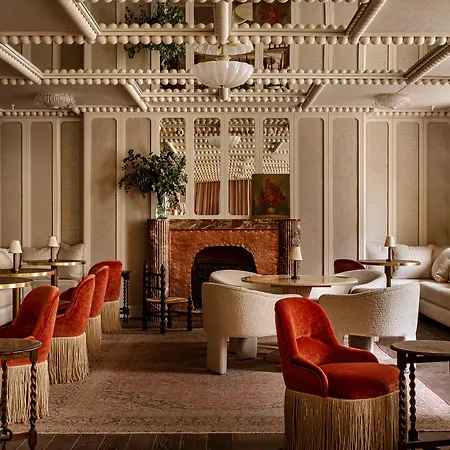 Chateau Des Fleurs & París