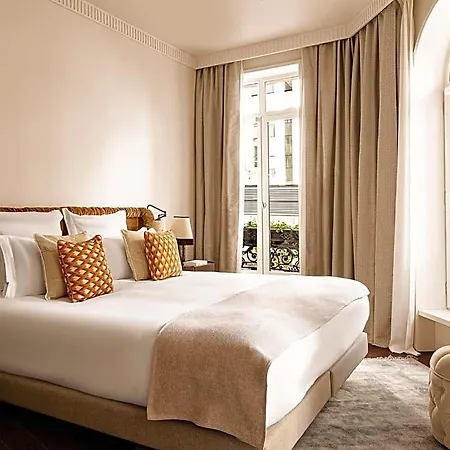 فندق Chateau Des Fleurs & باريس