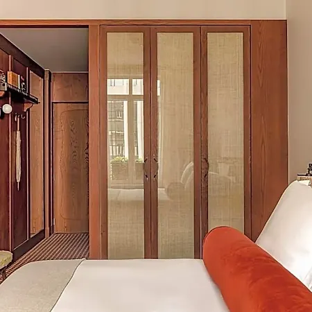 Chateau Des Fleurs & فندق 5*