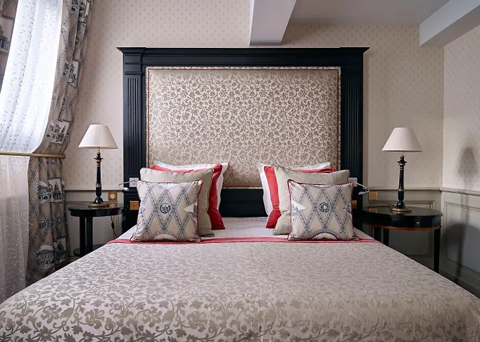 Château Des Fleurs Hôtel&spa 5* Paris