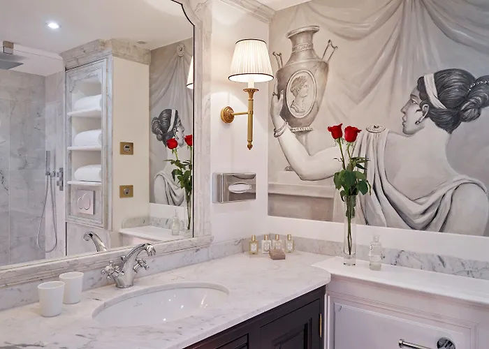 Château Des Fleurs Hôtel&spa Hotel 5*