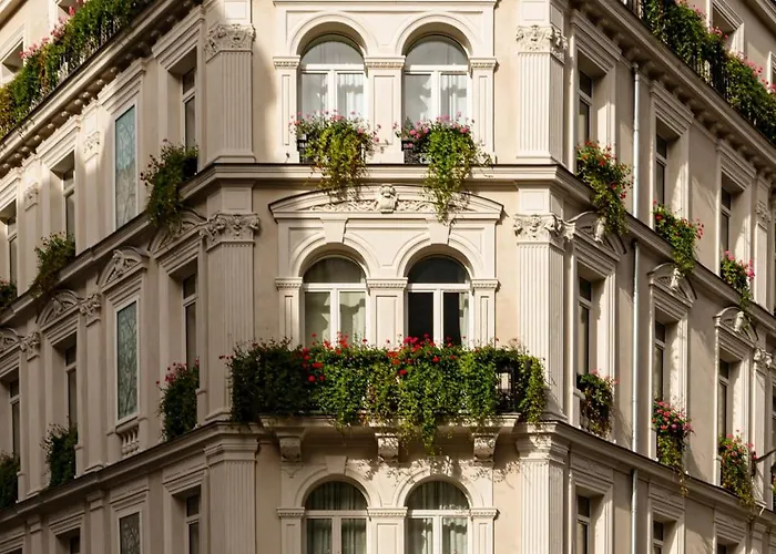 Château Des Fleurs Hôtel&spa 5* Paris